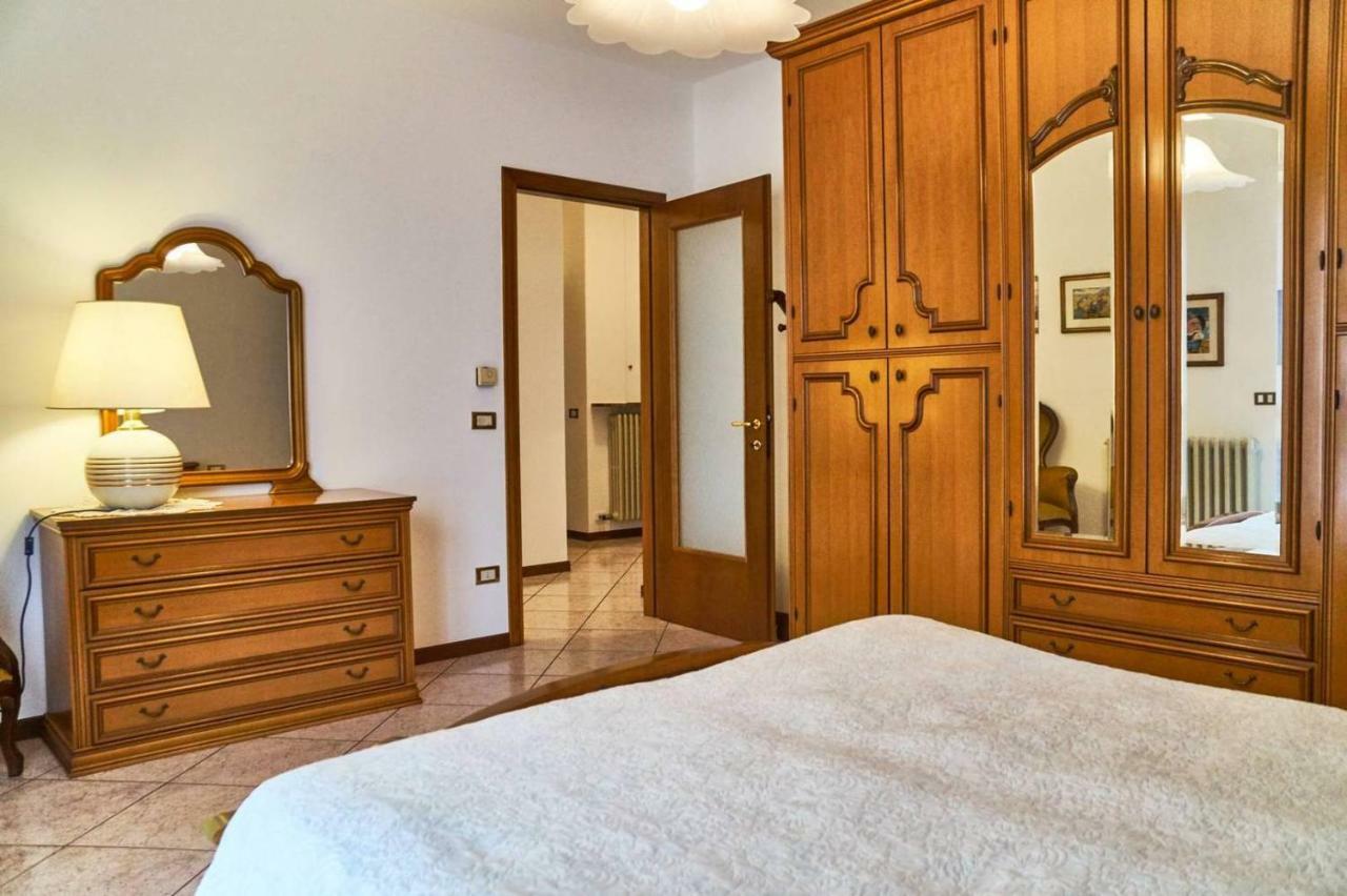 Appartamento Clivo Solto Collina Exteriör bild
